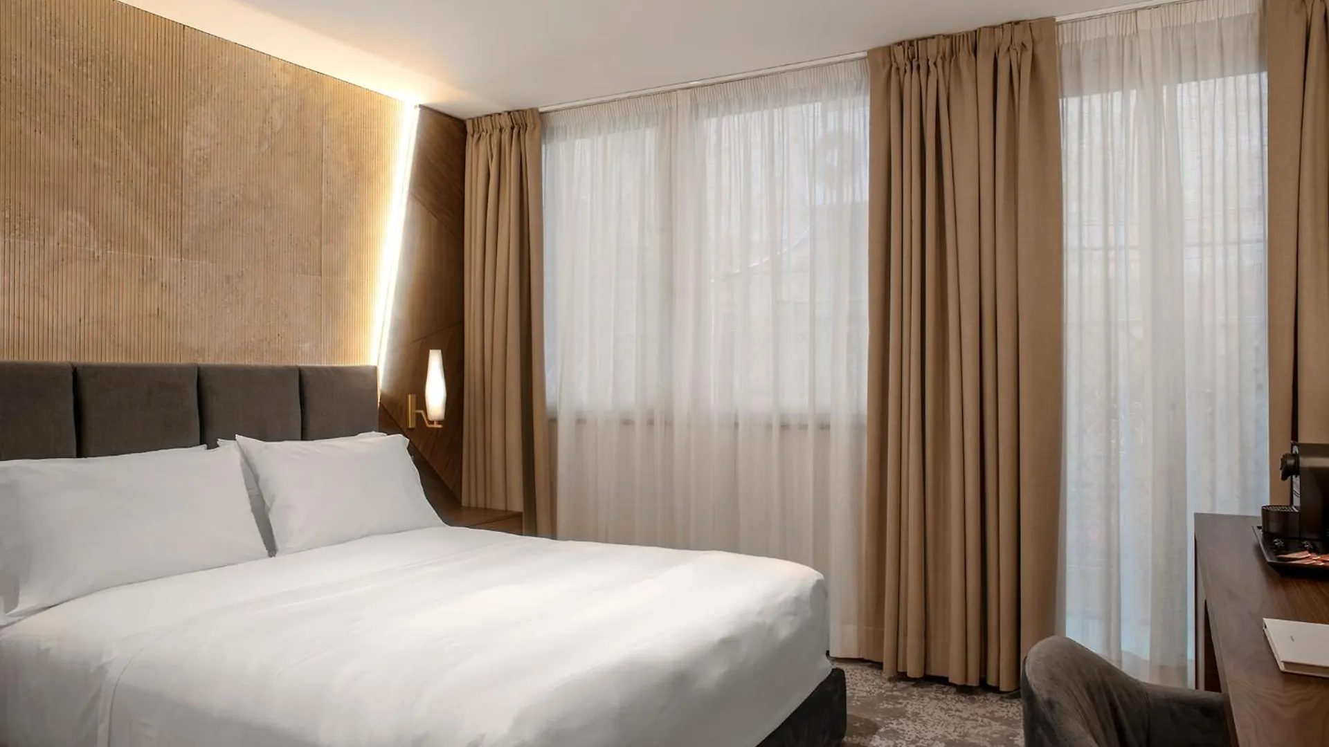 *****  Hotel Via Veneto Rome Italy