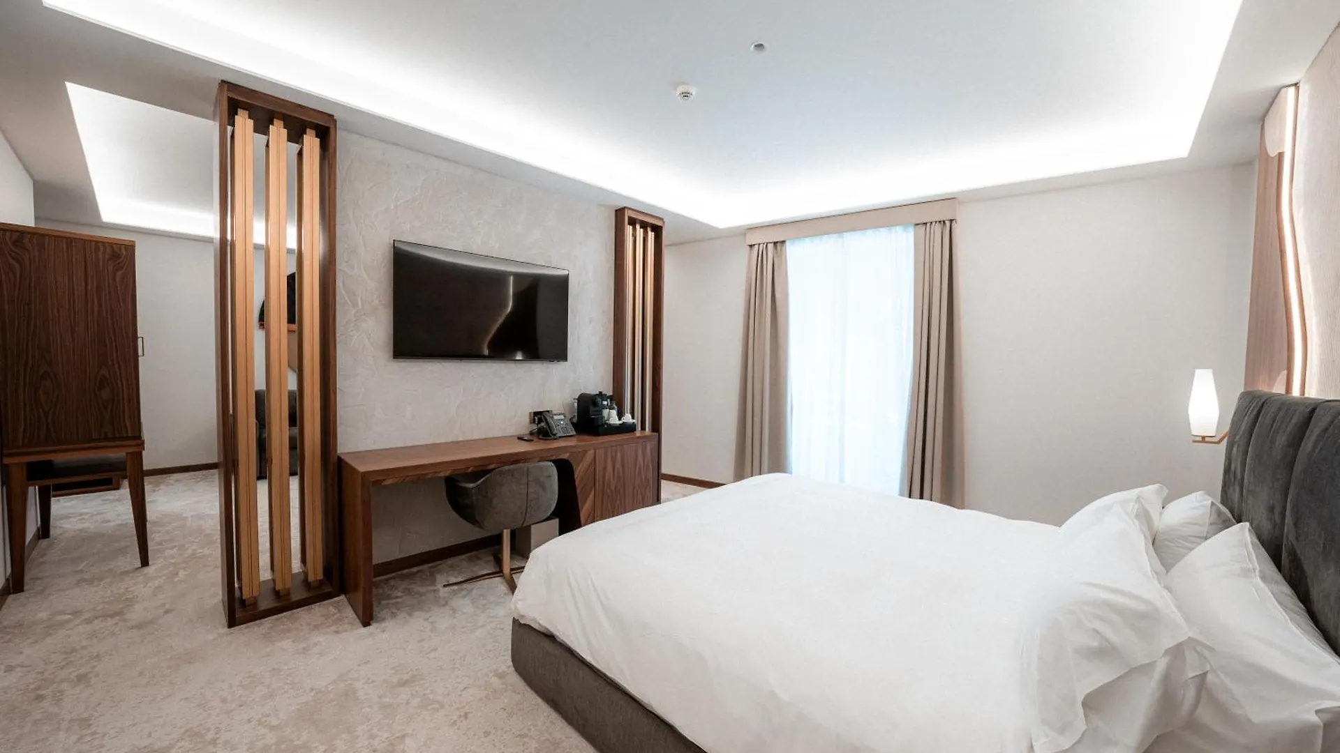 Hotel Via Veneto Rome 5*,  Italy