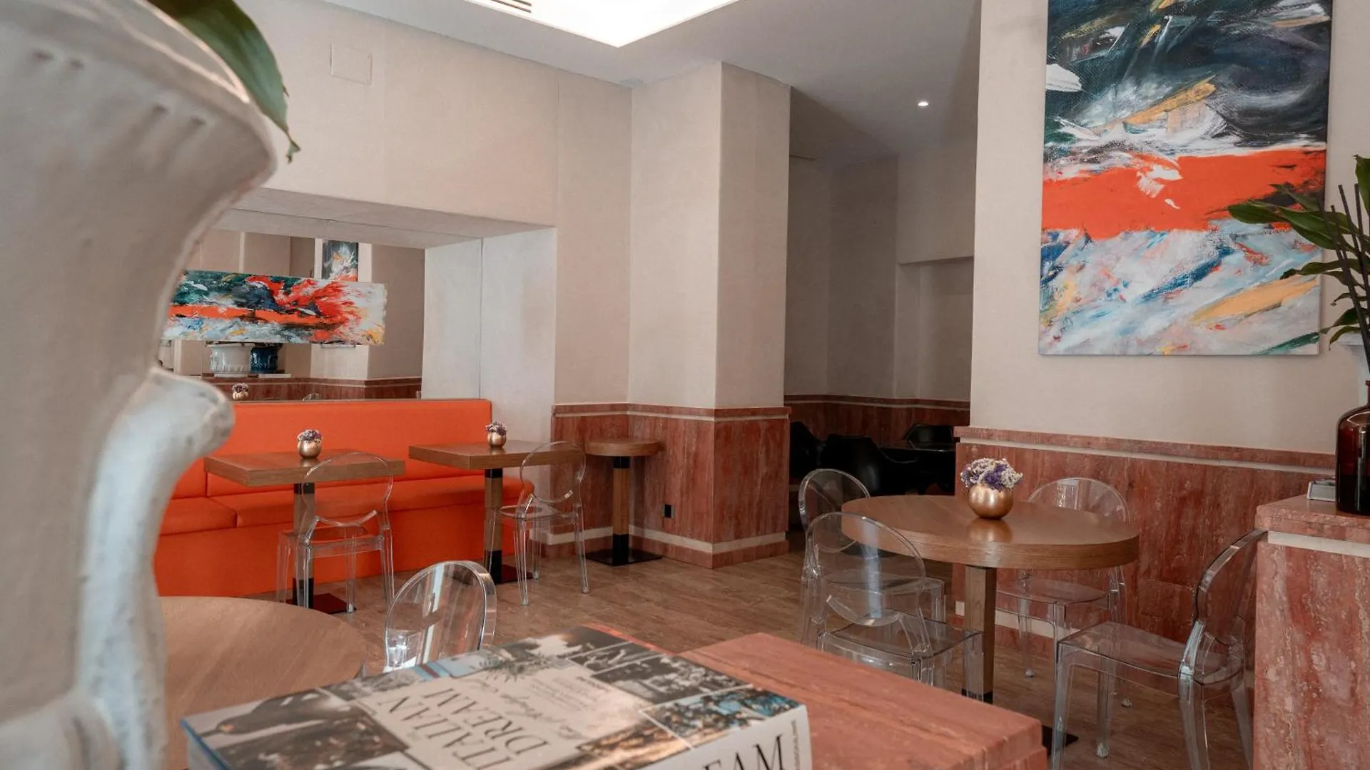 Hotel Via Veneto Rome 5*,
